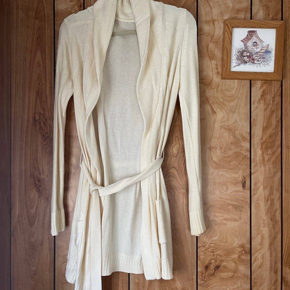 Elegant Cream Women's Sweater